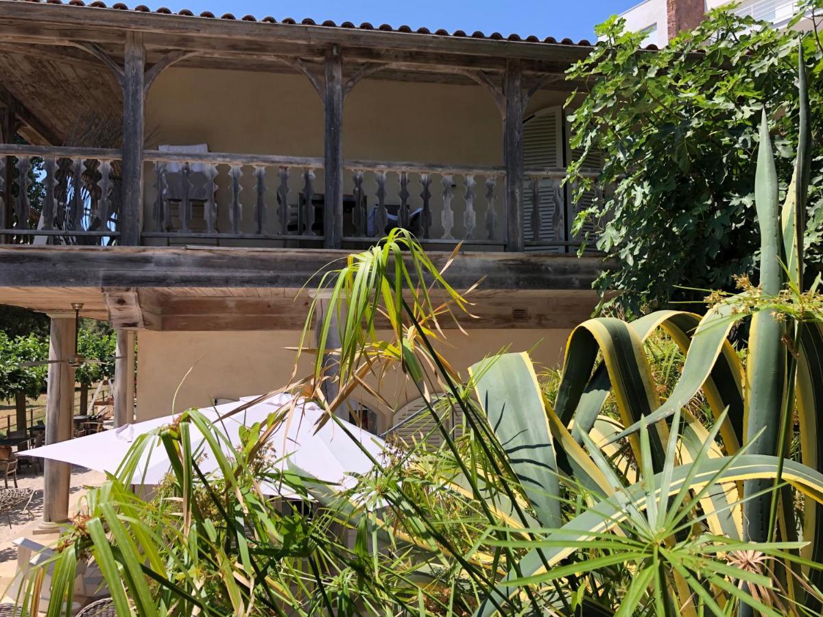 Le Clos Des Sept Palmiers Cavalaire-sur-Mer Exterior photo