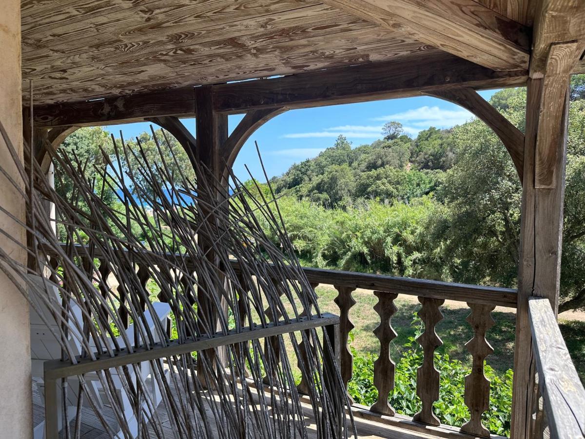 Le Clos Des Sept Palmiers Cavalaire-sur-Mer Exterior photo