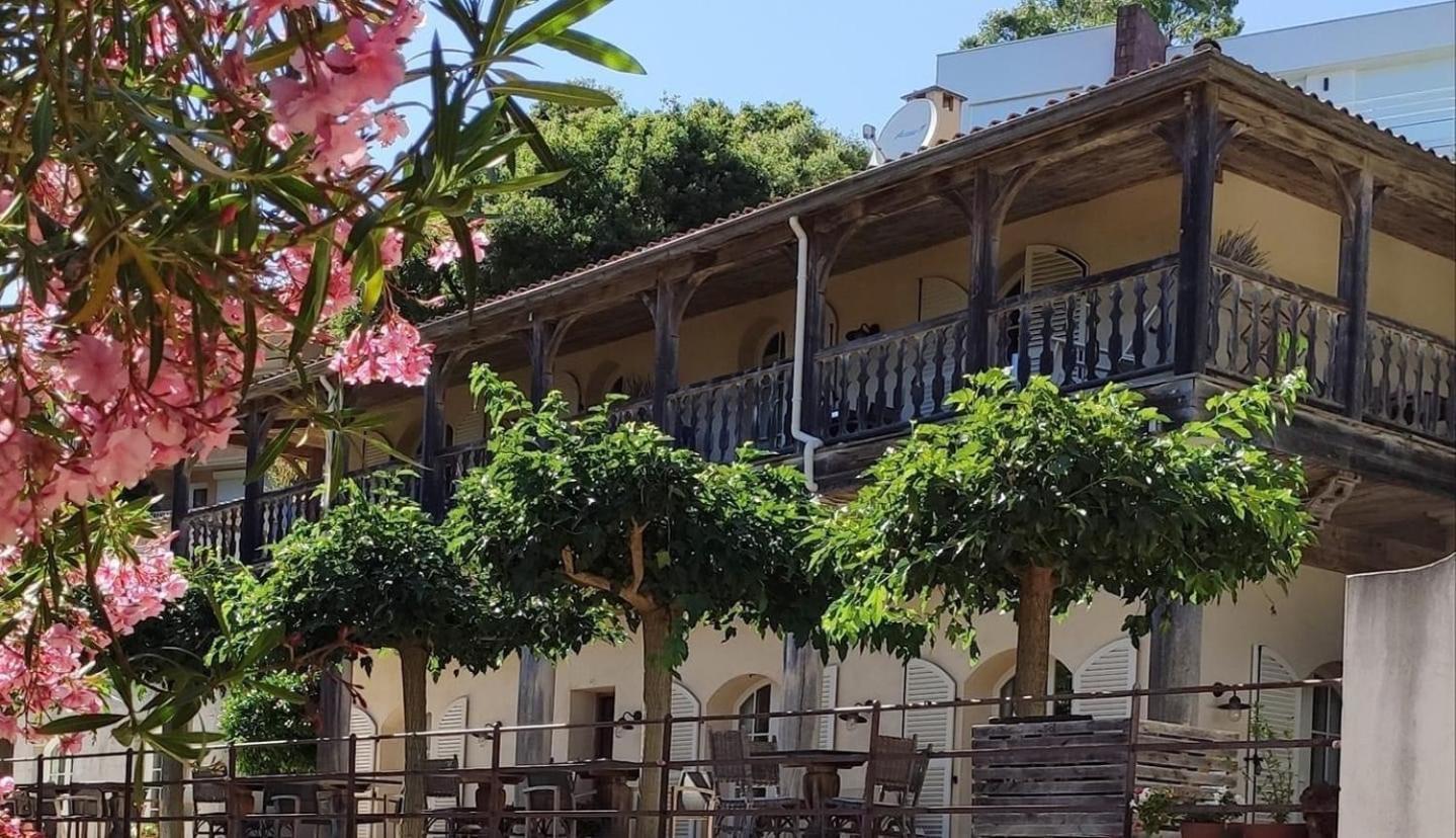 Le Clos Des Sept Palmiers Cavalaire-sur-Mer Exterior photo